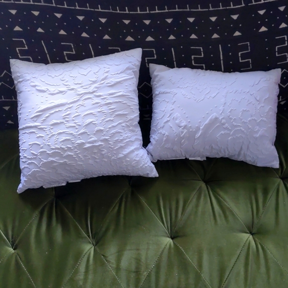 dkny pillows